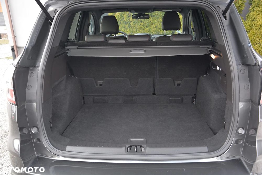 Ford Kuga 1.5 EcoBoost FWD ST-Line ASS GPF - 12