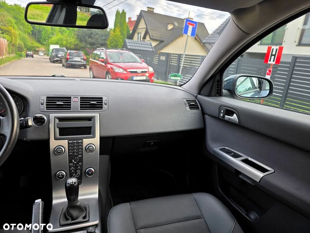 Volvo V50 1.8 Edition - 17
