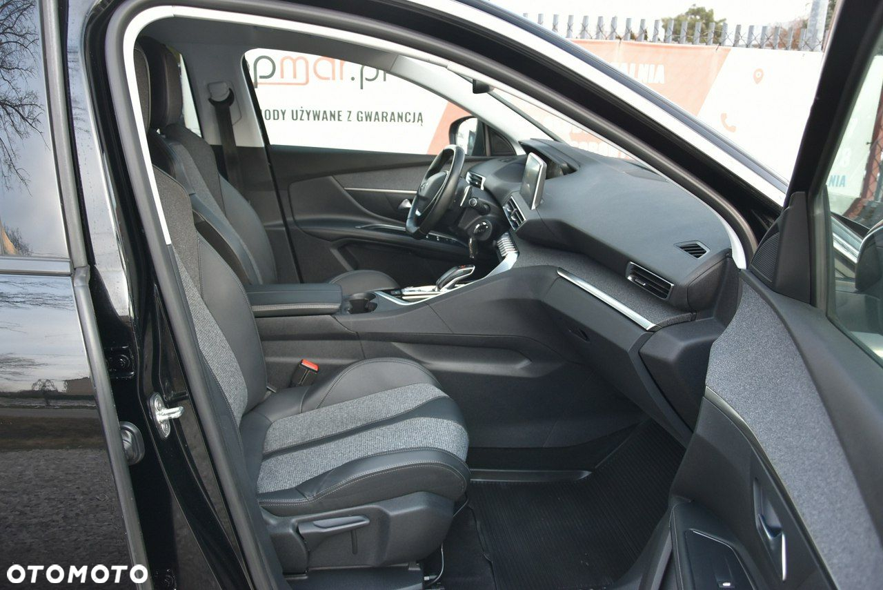 Peugeot 5008 - 27