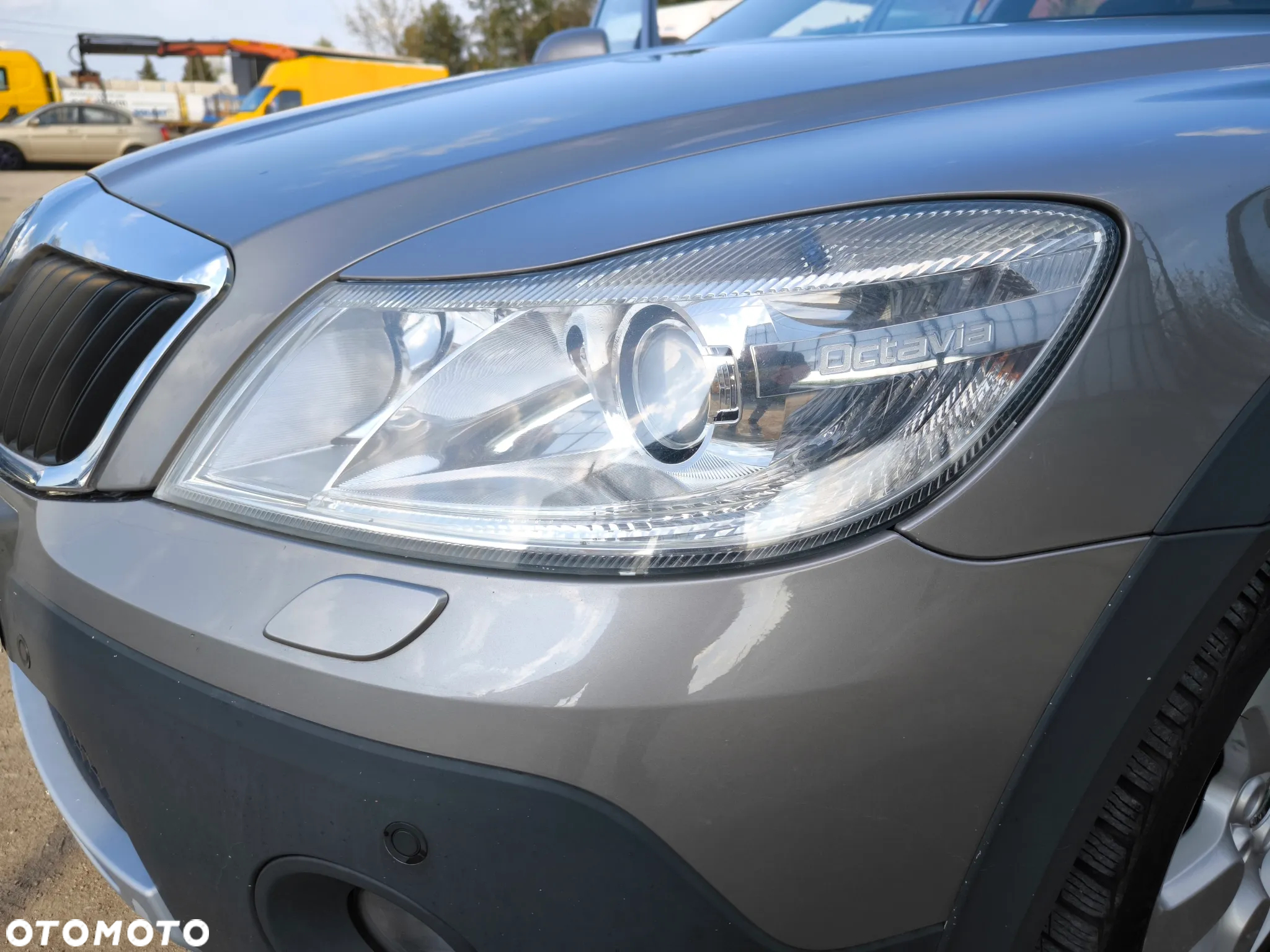 Skoda Octavia Combi 1.8 TSI 4x4 Scout - 19