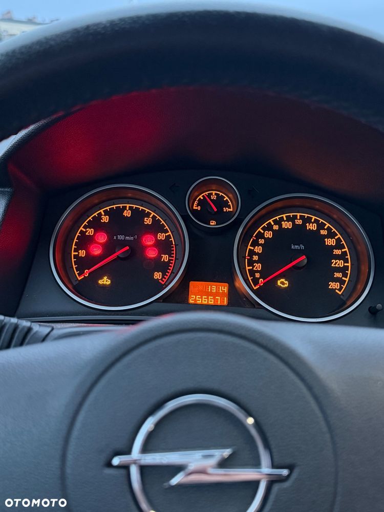 Opel Astra - 10