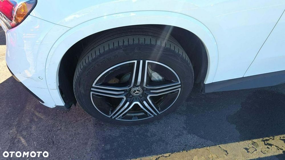 Mercedes-Benz GLC 300 4Matic 9G-TRONIC Edition AMG Line - 12