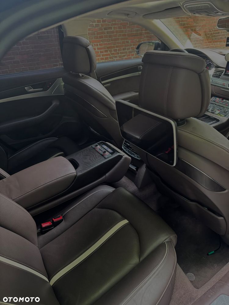 Audi A8 4.2 TDI clean diesel Quattro - 17
