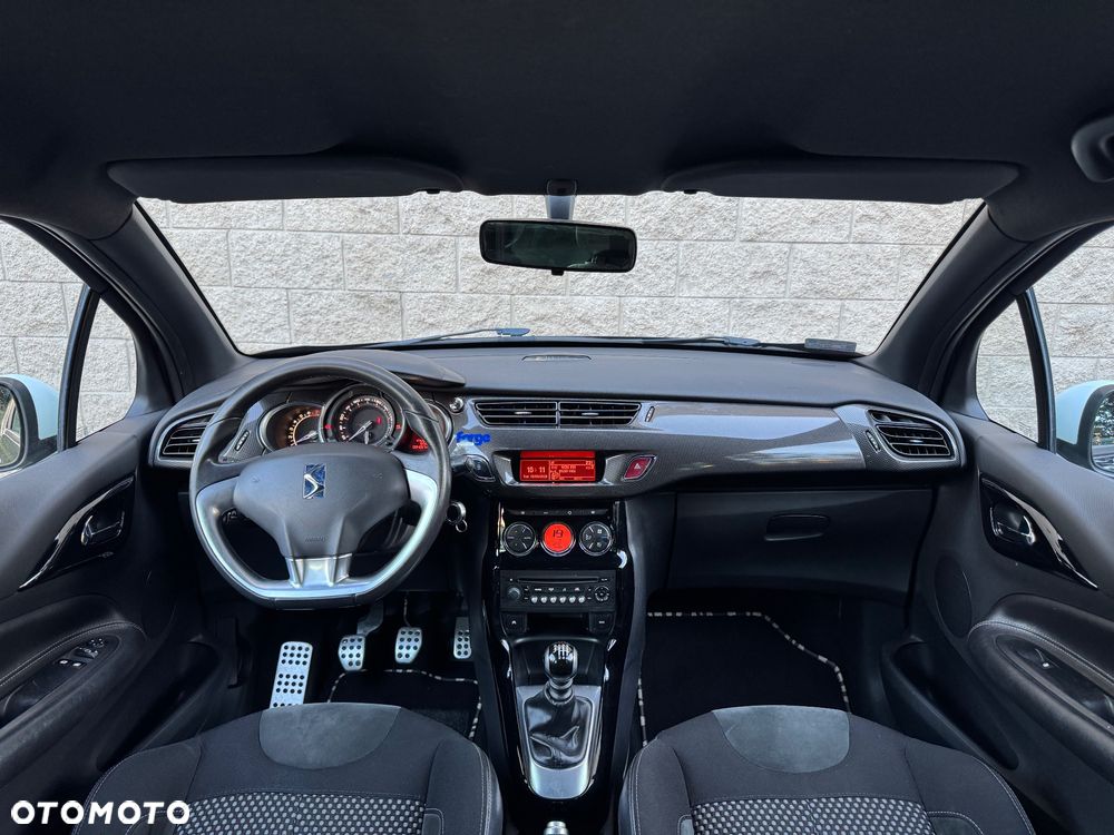 Citroën DS3 THP 155 SportChic - 8