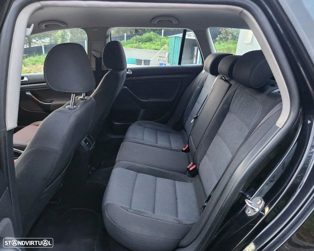 VW Golf Variant 1.6 TDi Style - 11