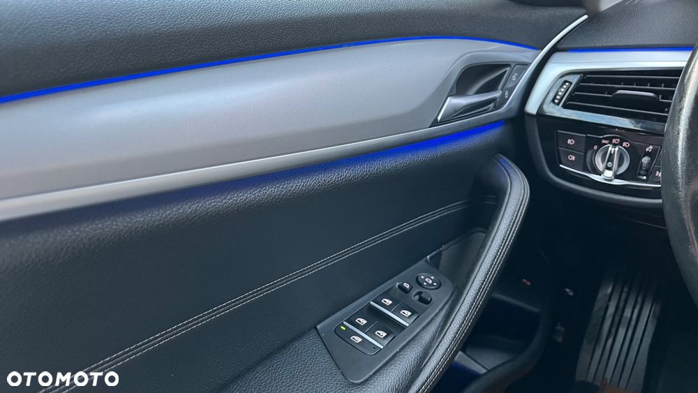 BMW Seria 5 520d Efficient Dynamics Edition Luxury Line - 33