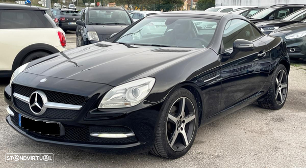 Mercedes-Benz SLK 200 (BlueEFFICIENCY) 7G-TRONIC CarbonLOOK Edition