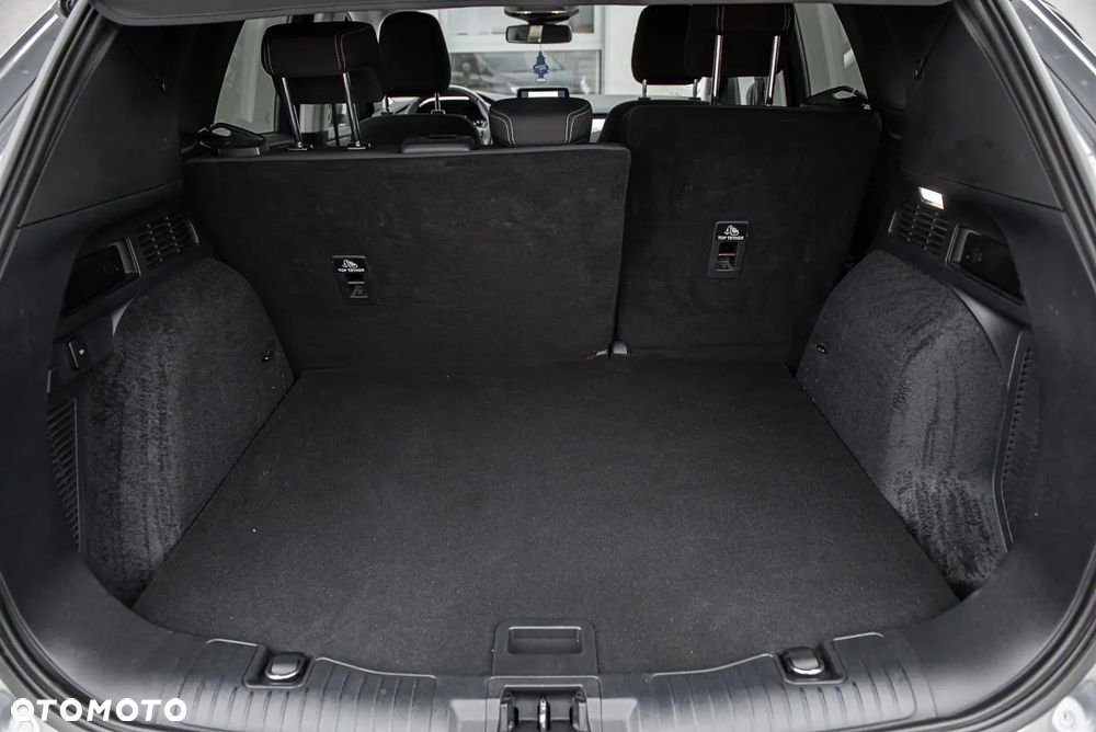 Ford Kuga - 29