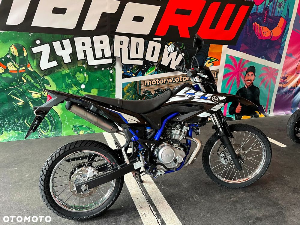 Yamaha WR - 8