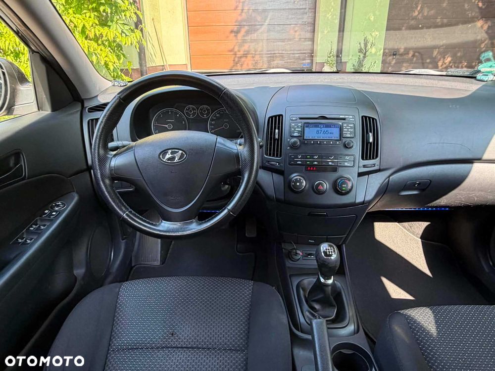 Hyundai I30 2010 photo 5