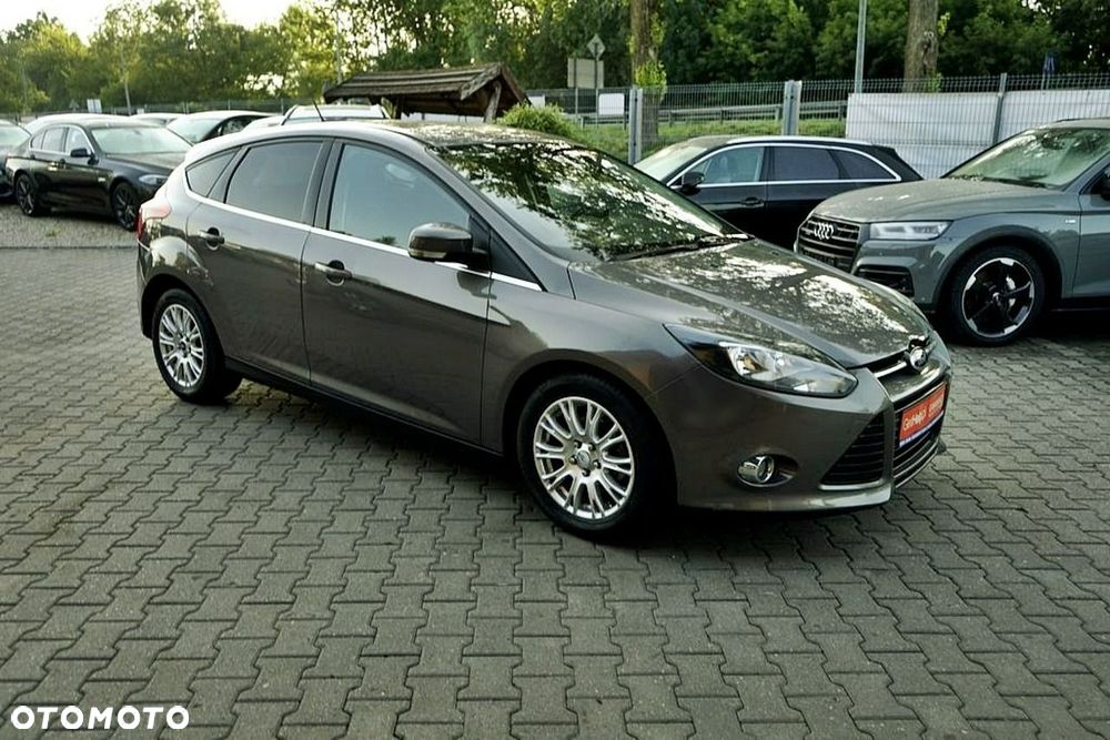 Ford Focus - 8