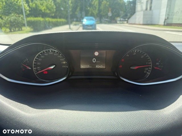 Peugeot 308 1.5 BlueHDi Allure S&S - 6