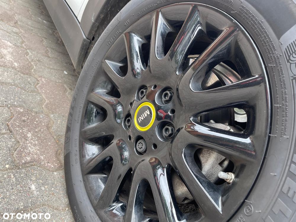 MINI Cooper SE Trim M - 39