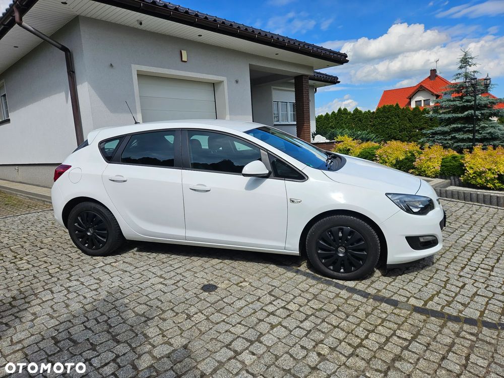 Opel Astra 1.6 Style - 4