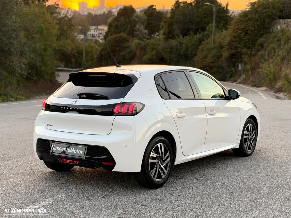 Peugeot 208 1.2 PureTech Allure Pack - 15