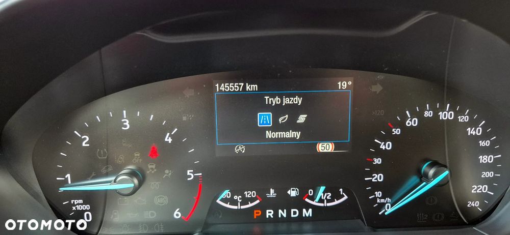 Ford Focus 2.0 EcoBlue Titanium - 20
