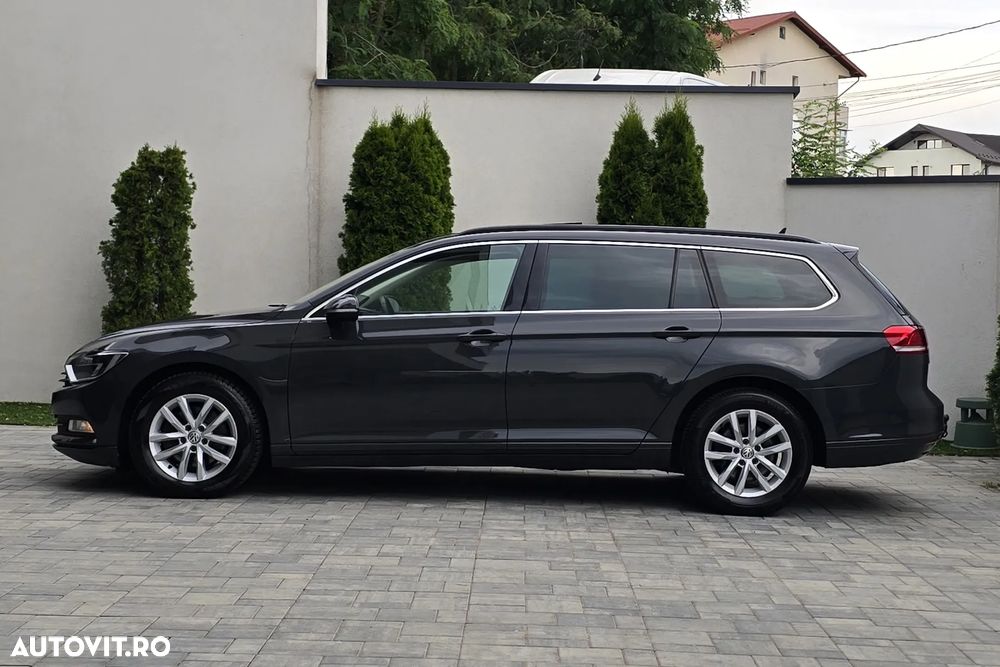 Volkswagen Passat 2.0 TDI (BlueMotion Technology) Comfortline - 38