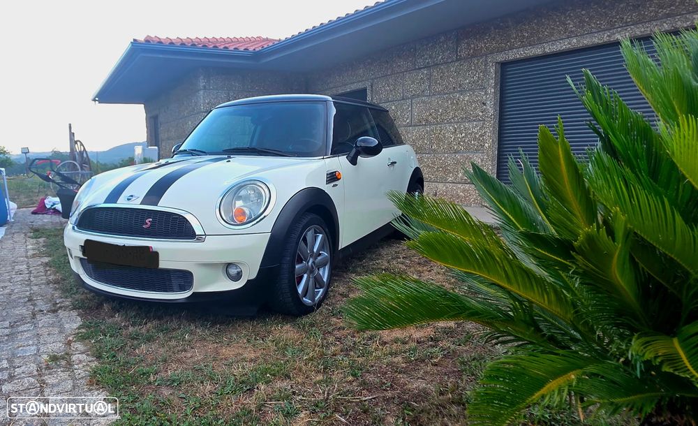 MINI 3 Portas Cooper D - 5