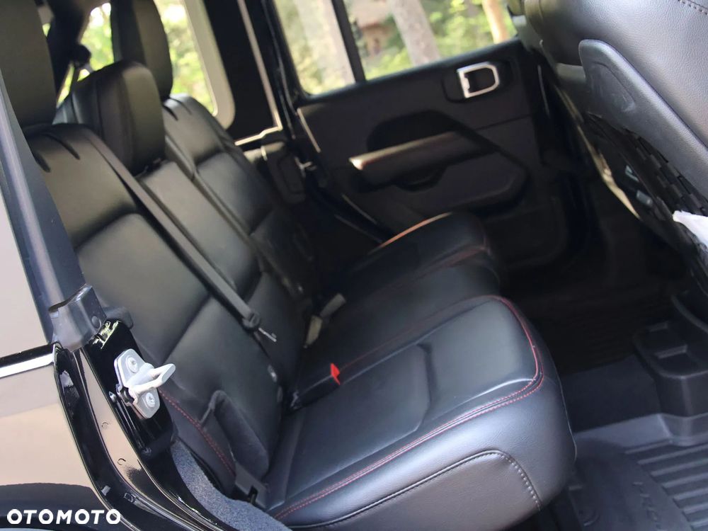 Jeep Wrangler - 18