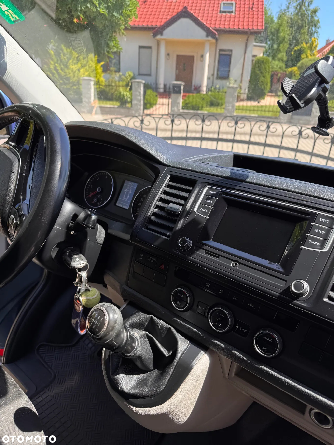 Volkswagen Caravelle 2.0 TDI L2 Comfortline - 20