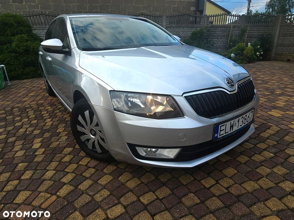 Skoda Octavia 1.2 TSI IMPULS EDITION - 2