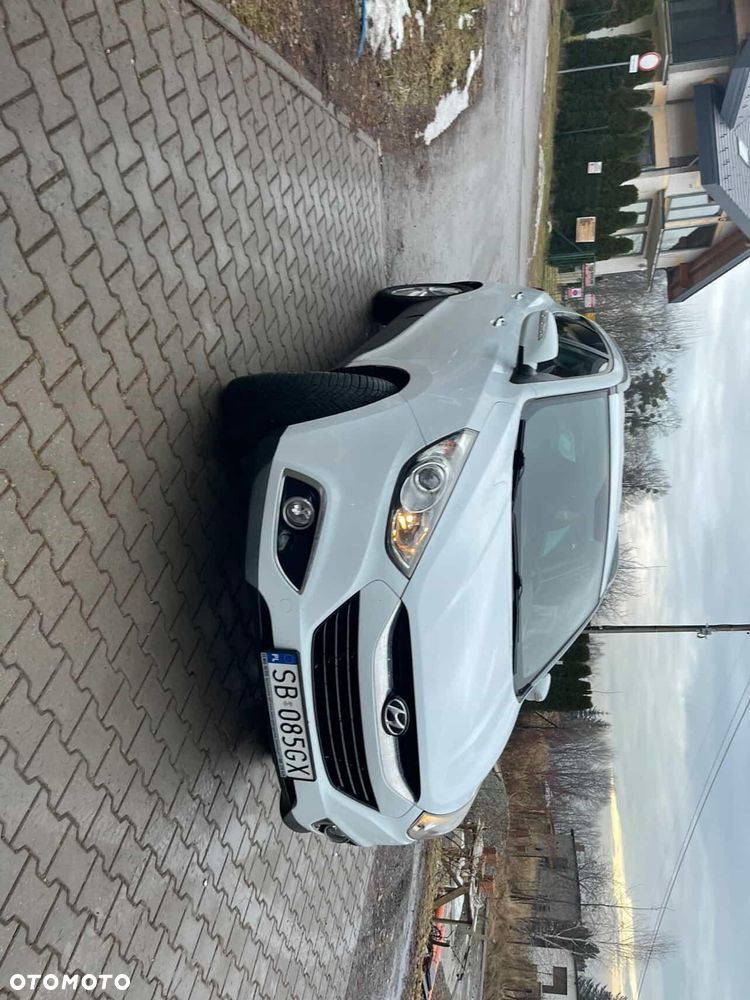 Hyundai ix35 2.0 CRDi Premium - 2