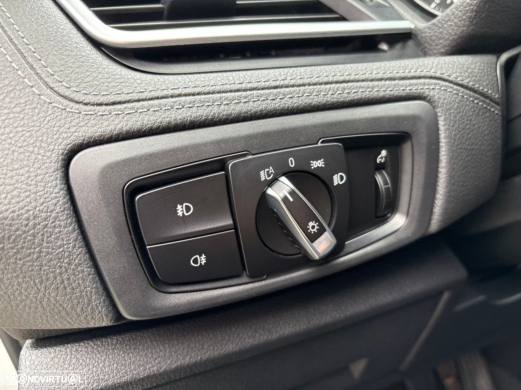 BMW 216 Gran Tourer d 7L Line Luxury - 17