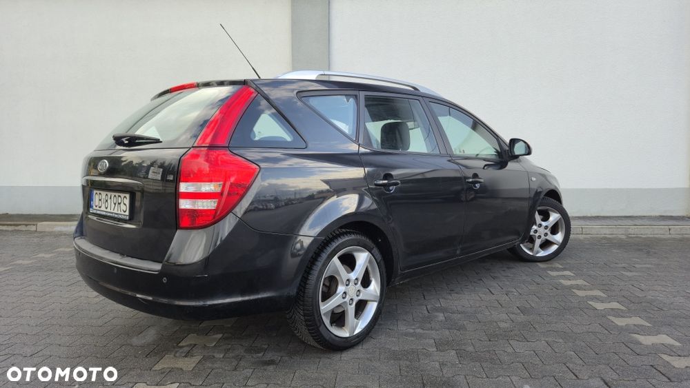 Kia Ceed - 3