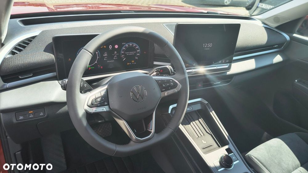 Volkswagen T-Roc - 16