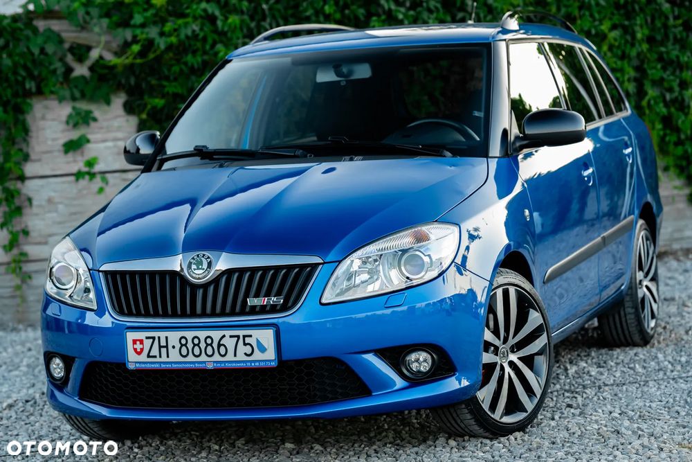 Skoda Fabia 1.4 TSI DSG RS - 6
