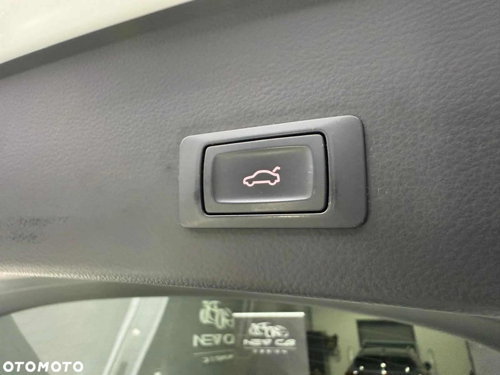 Audi A6 Avant 2.0 TDI Ultra S tronic - 28