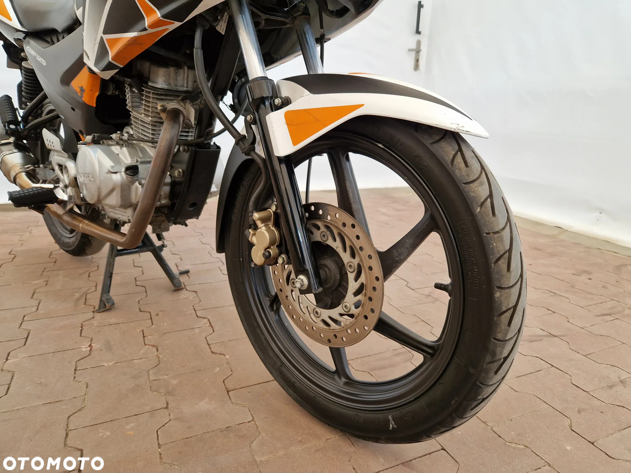Honda CBF - 16