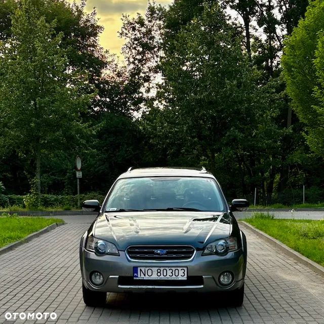 Subaru Outback 2.5 - 1