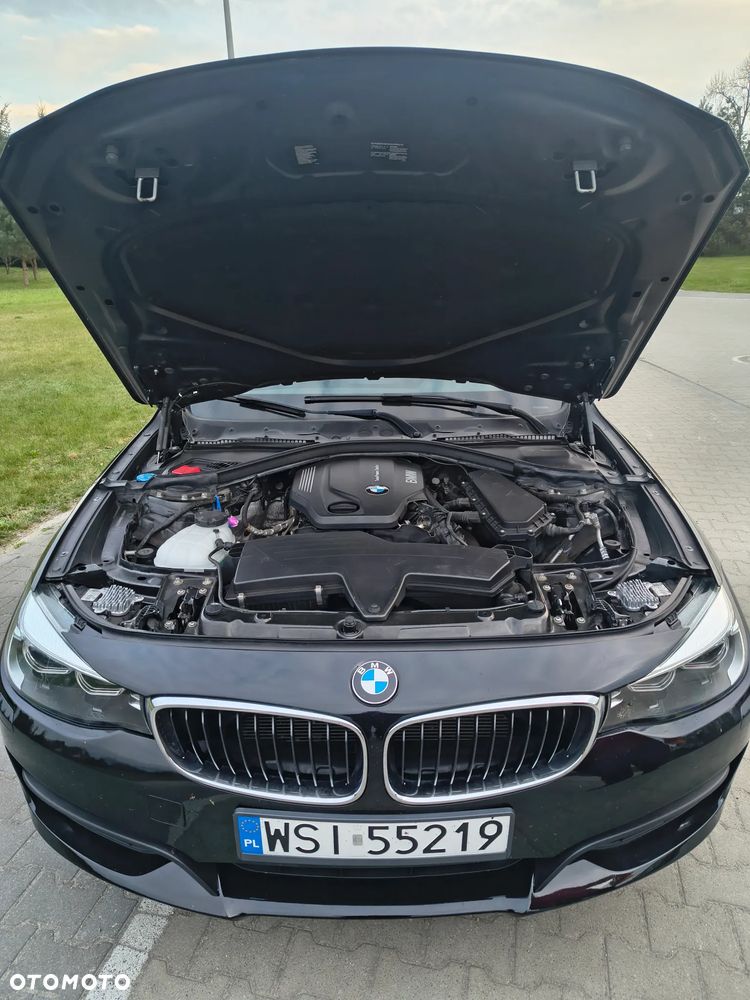 BMW Seria 3 318d MHEV Advantage - 16