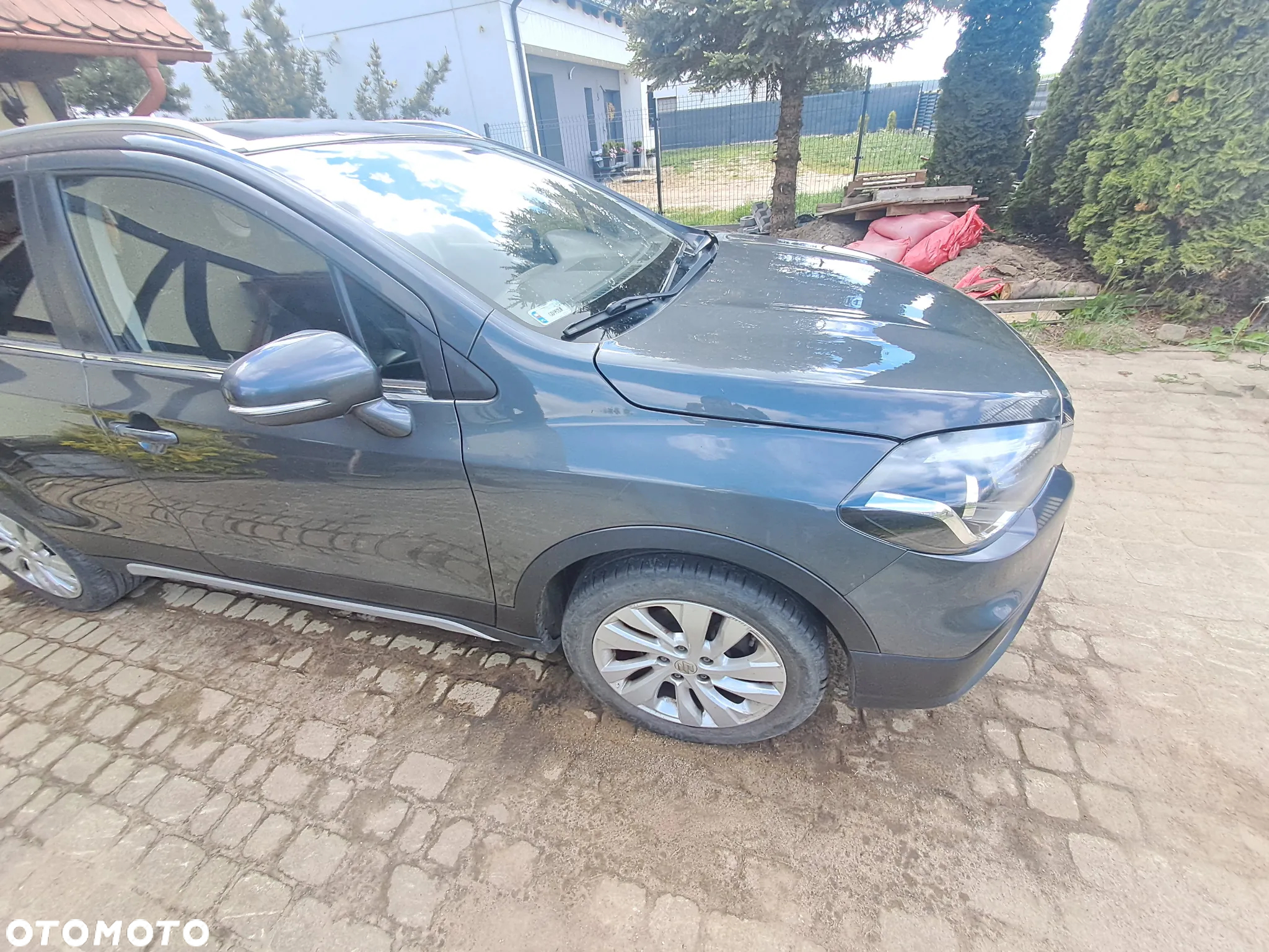 Suzuki SX4 - 12