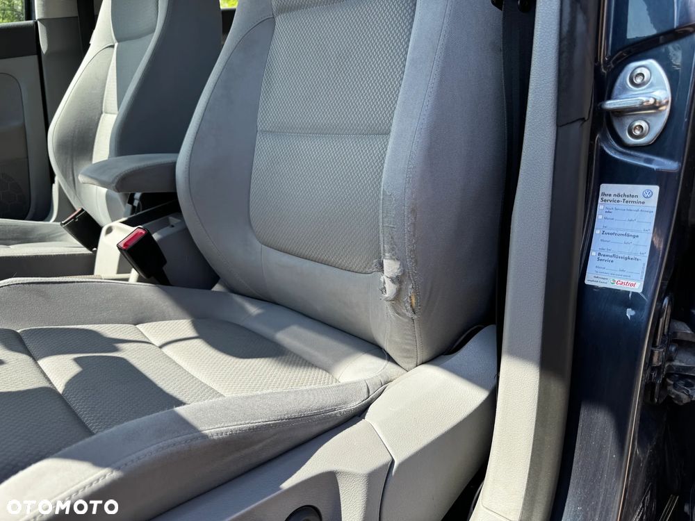 Volkswagen Golf Plus - 33