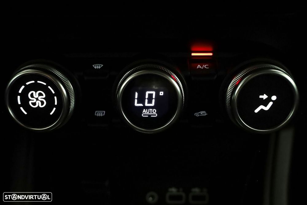 Renault Captur 1.0 TCe Techno - 13