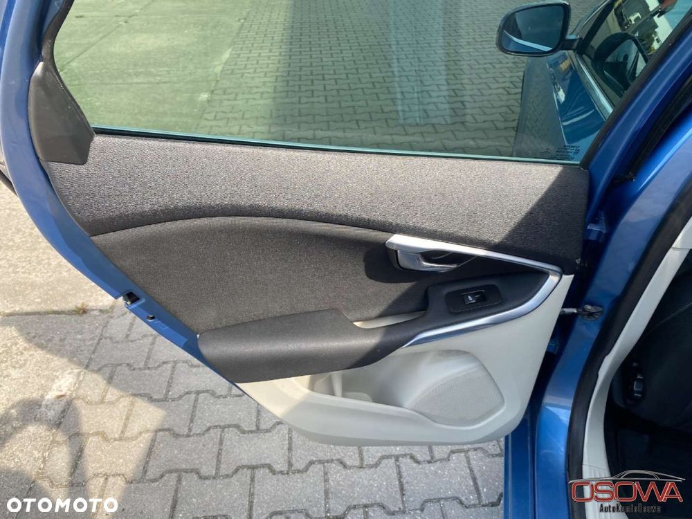 Volvo V40 D3 Drive-E Summum - 22