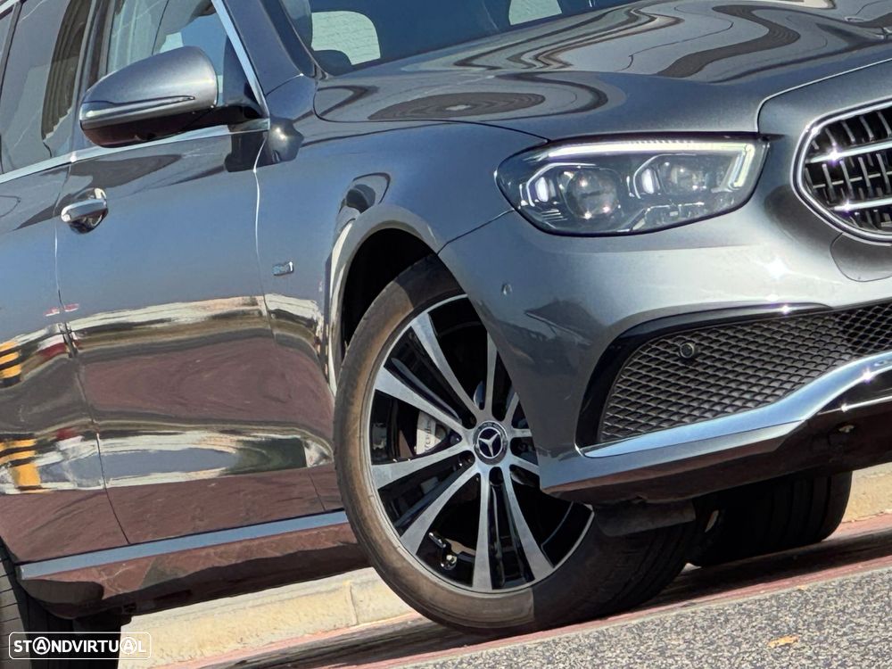 Mercedes-Benz E 300 de Avantgarde 4Matic - 42