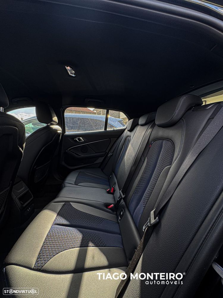 BMW 116 d Pack Desportivo M - 51