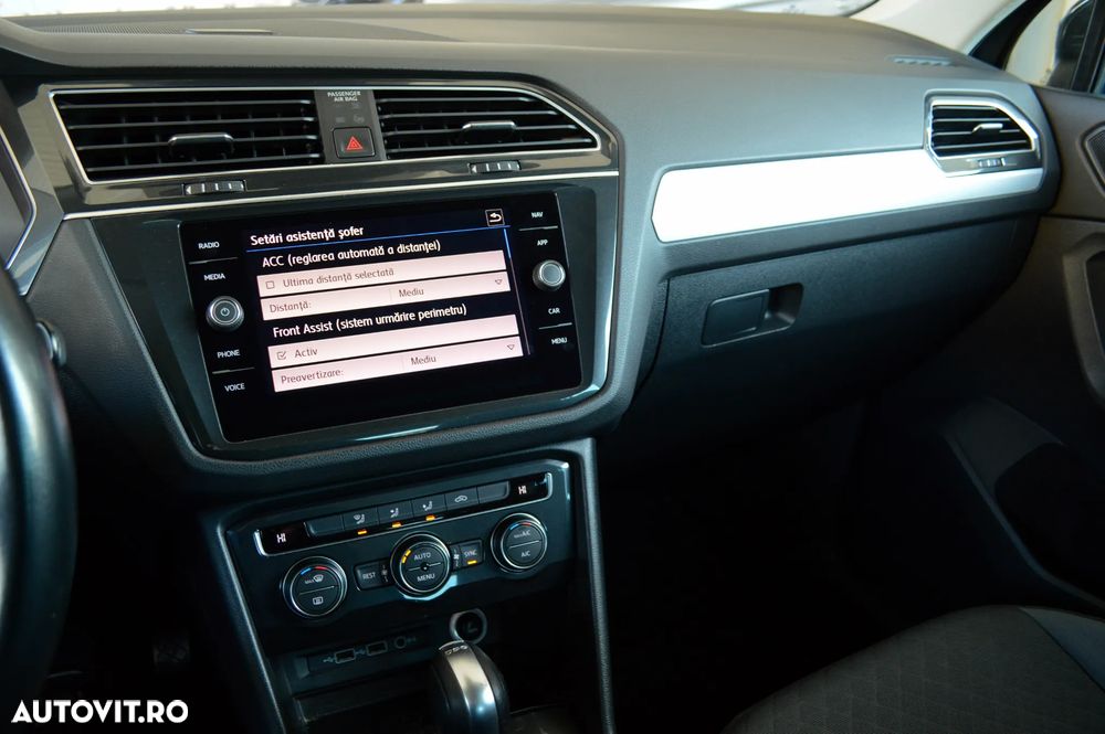 Volkswagen Tiguan 2.0 TDI SCR DSG 4Motion R-Line - 24