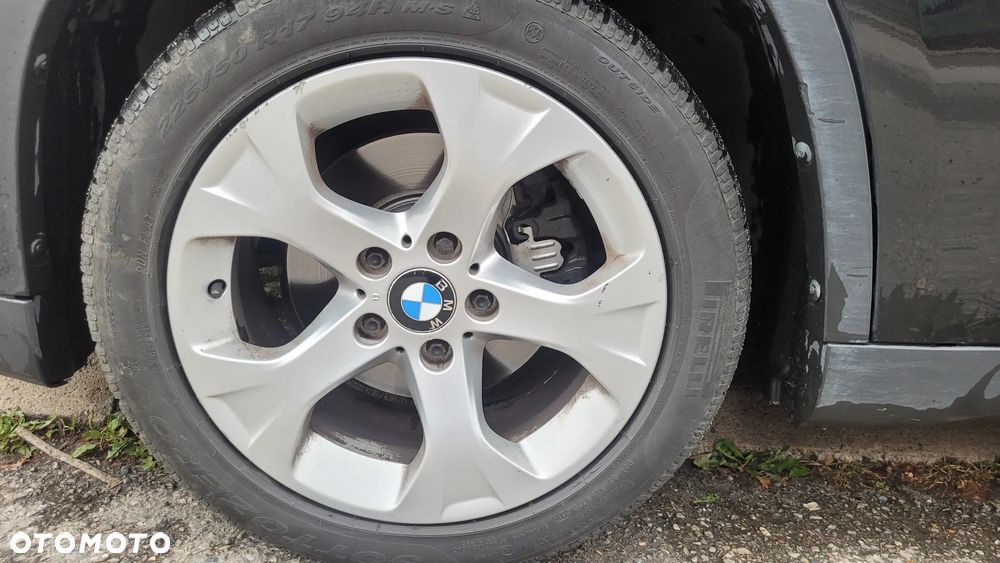 BMW X1 xDrive18d - 8