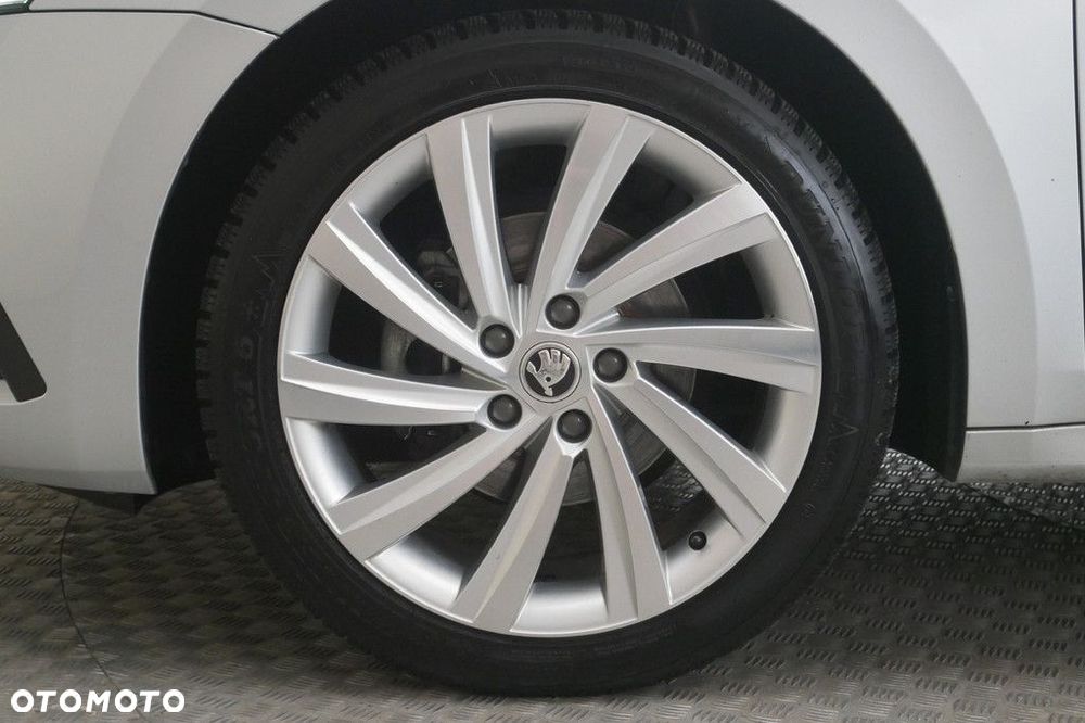 Skoda Octavia - 14