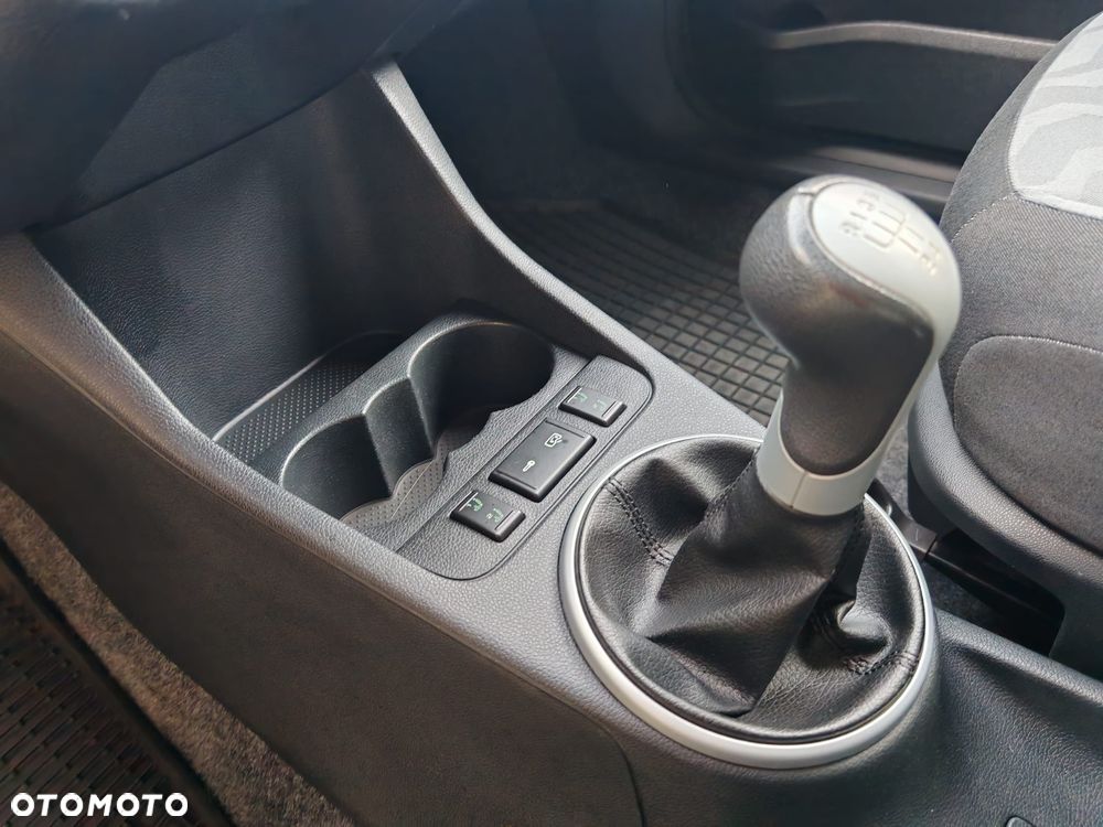 Skoda Fabia - 22