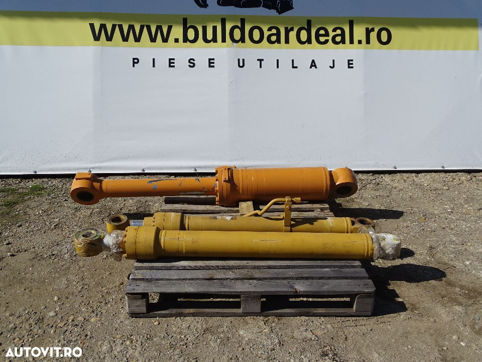 Cilindru hidraulic pentru excavator grup  CNH cod.  KRV29750, Nou - 7