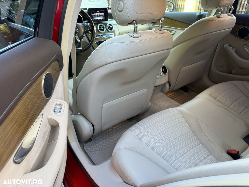 Mercedes-Benz C - 13