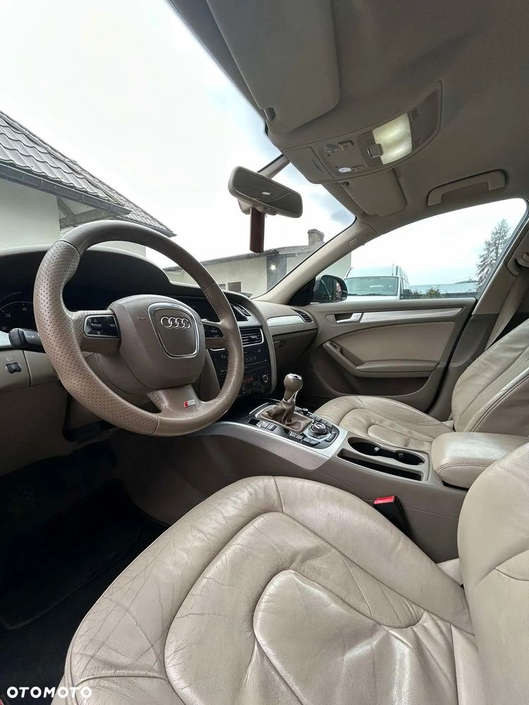 Audi A4 Limousine 2.0 TDI - 6