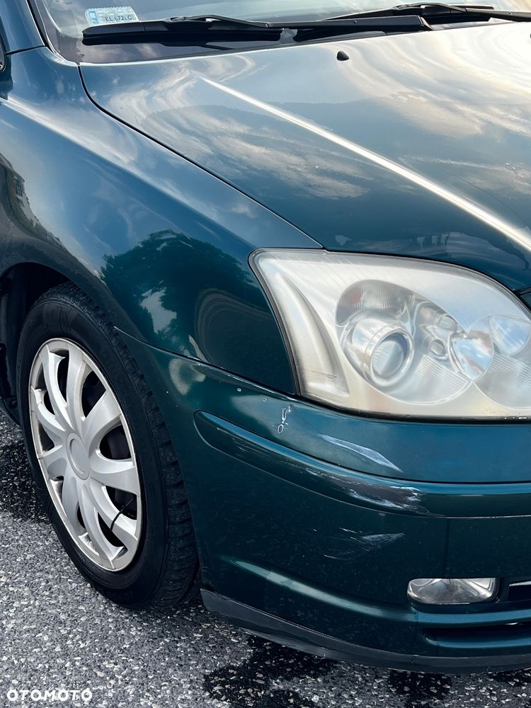Toyota Avensis 2.0 D-4D Sol - 9