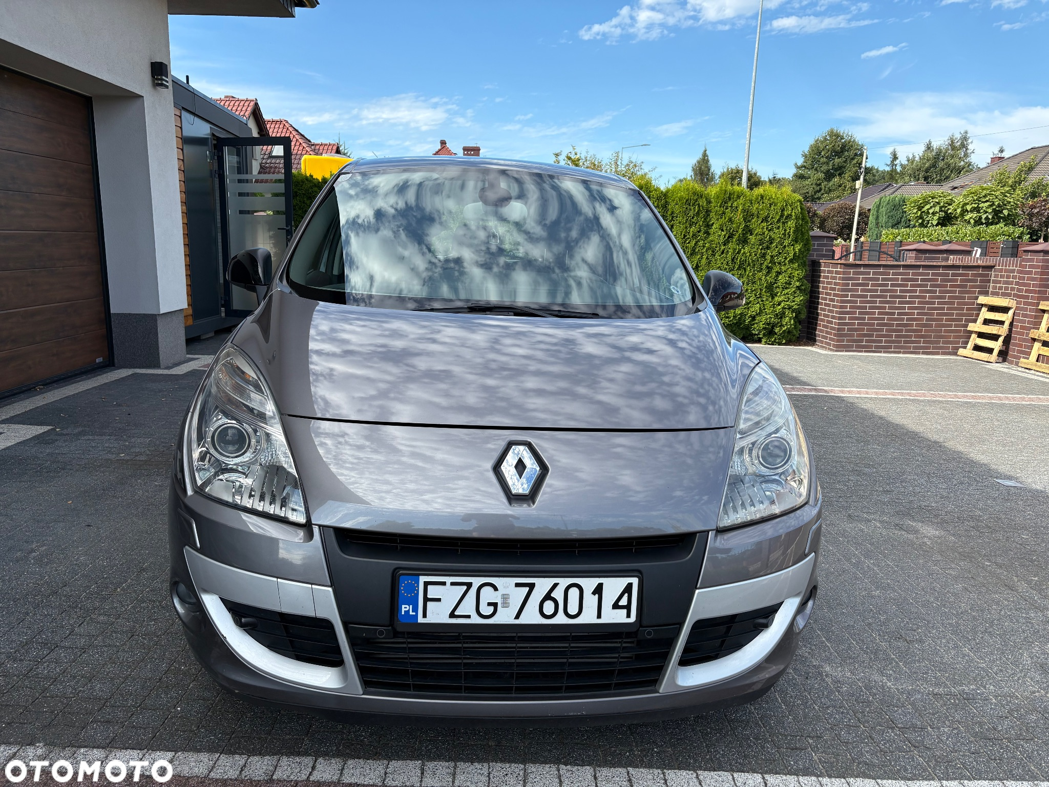 Renault Scenic 1.5 dCi Bose EDition EDC - 2