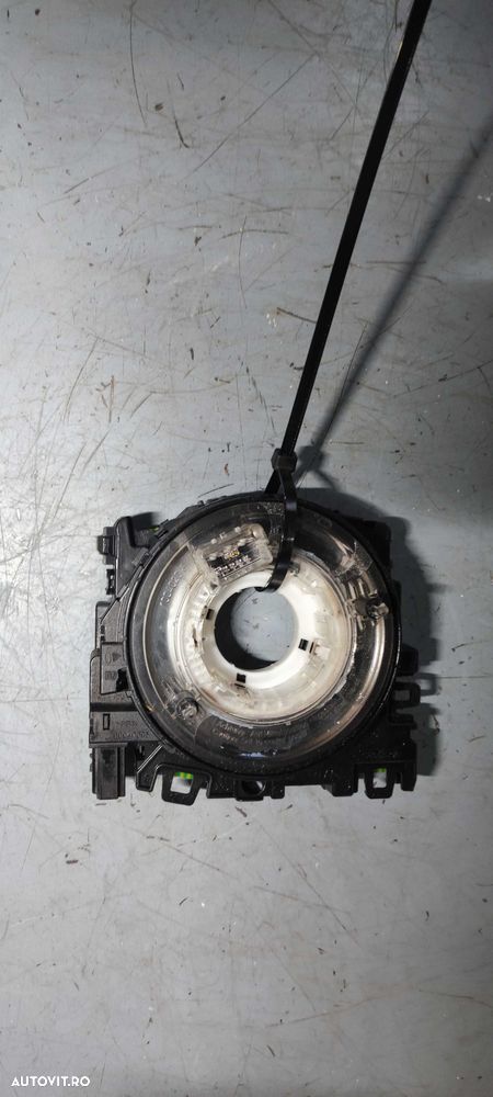Spira volkswagen vw golf 6 break ptr volan cu padele cod 5K0953549B - 2